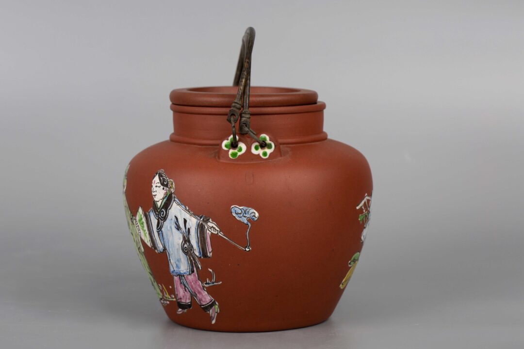 琉球陶器①双鳥(魚鷹)四言詩入白土象嵌抱瓶/②五言詩唐・于入
