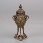 Antique Art Nouveau Vantines Bronze Incense Burner Censer Made in France 19th century新艺术风格青铜香炉法国制造 十九世纪 - Image 2