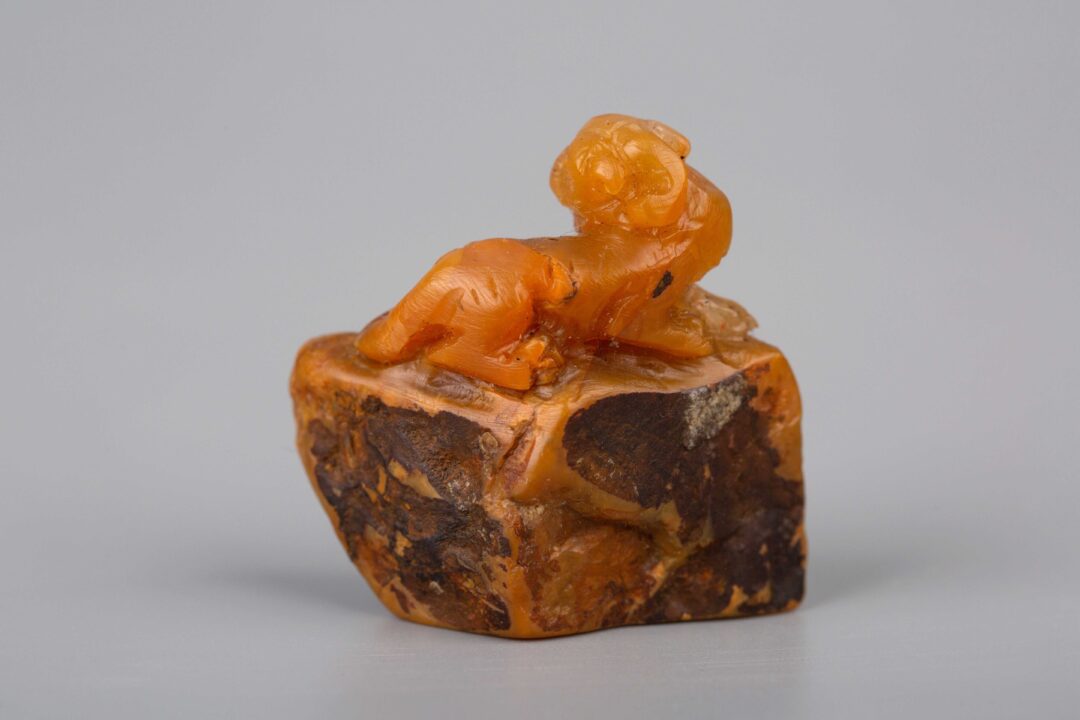 A Group of Tian Huang Stone田黄石一组 - Image 6