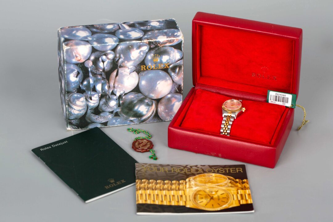 Rolex Oyster Perpetual Datejust Superlative Chronometer Officially Certified Swiss Made劳力士腕表 - Image 2