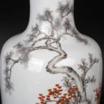 Zhou Xiangpu Grisaille and Gilt Decorated Figural Vase 20th Century周湘浦墨彩描金人物赏瓶 二十世纪
周湘浦（1895-1978），师从陶瓷名家周筱松。1959年被景德镇市政府授予“陶瓷美术家”称号，周氏喜画神鬼、刀马人物的题材。他的作品传世甚少，多被港澳及东南亚地区的著名藏家收藏。解放后景德镇擅画墨彩描金的大师都为他的弟子或传人。 - Image 6