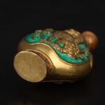 Set of 925 silver ring, copper snuff bottle, celadon jade Buddha Statue925银戒指，铜制鼻烟壶 二十世纪，青玉佛像 十九世纪， - Image 3
