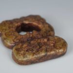 Double Lion Ornament古代双狮饰品 - Image 4