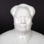 Porcelain Statue of Mao Zedong, 1970s-1980s伟人瓷像 70-80年代 - Image 2