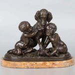 Bronze Sculpture of Dog and Children 19th Century铜猎狗和儿童雕塑