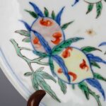 Doucai pomegranate plate with Daming Wanli Year Made mark大明万历年制 斗彩石榴盘 - Image 5