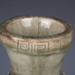 Celadon-glazed rooster head pot青釉窑变鸡首壶 - Image 3