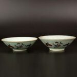 Green-glazed famille rose butterfly and flower pattern bowl, 18th century绿釉粉彩蝴蝶花卉纹碗同治 十八世纪
