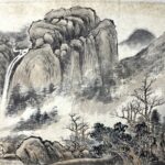 Painting by Zhu Ben朱本，[清]（1761-1819），字素人，号溉夫，自署竹西，江苏扬州人。朱本，书学赵孟頫得其神似。工山水，苍茫深秀以墨晕胜，而不名一家。兼善花鸟、人物，细密清隽。寓京师与兄文新、泰州朱鹤年并称长安三朱。卒年五十九。有花卉扇现藏故宫博物院。
清 朱本 幽香艳质图 绢本立轴 金陵天渡楼收藏。
清 朱本 仿石田老人耄耋图 绢本立轴 金陵天渡楼收藏。 - Image 4
