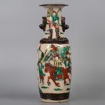 Pair of famille rose knife horse figure vases, 19th century粉彩铁泥花刀马人赏瓶一对 晚清 - Image 3
