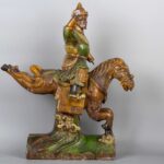 Tangsancai figure statue, 7th Century唐三彩镇宅屋脊胡人人物雕像 七世纪 - Image 5