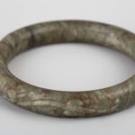 High relief ancient jade bracelet高浮雕古玉手镯 - Image 4