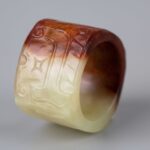 Hetian jade, Ming dynasty和田黄玉棕 明 - Image 2