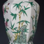 Famille rose hexagonal floral vase and and a red sandalwood base, with Daqing QIanlong Year Made mark粉彩花卉六棱瓶 紫檀底座 大清乾隆年制 - Image 3