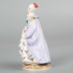 Meissen Porcelain Figural Ewers 19th Century迈森瓷人物19世纪 - Image 2