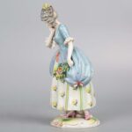 Porcelain figurine 陶瓷人物 - Image 2