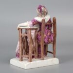 Meissen porcelain figure, Michel Victor Acier, Girl sleeping in chair迈森瓷器人物，米歇尔维克多，女孩睡在椅子上 - Image 4