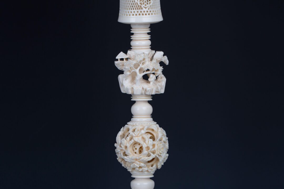 Chinese Puzzle Ball (Devil's Work Ball), 19th Century镂空雕鬼工球 十九世纪 - Image 3