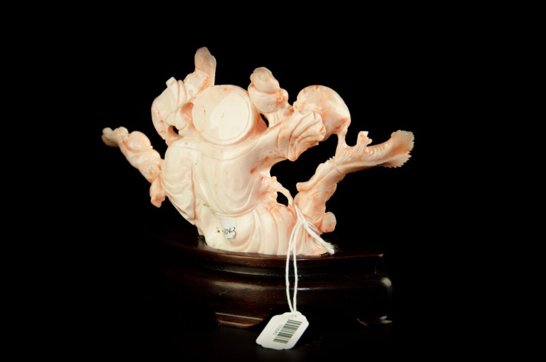 Coral Carved Fertility Buddha statue, Republic of China珊瑚 送子佛 民国 - Image 4