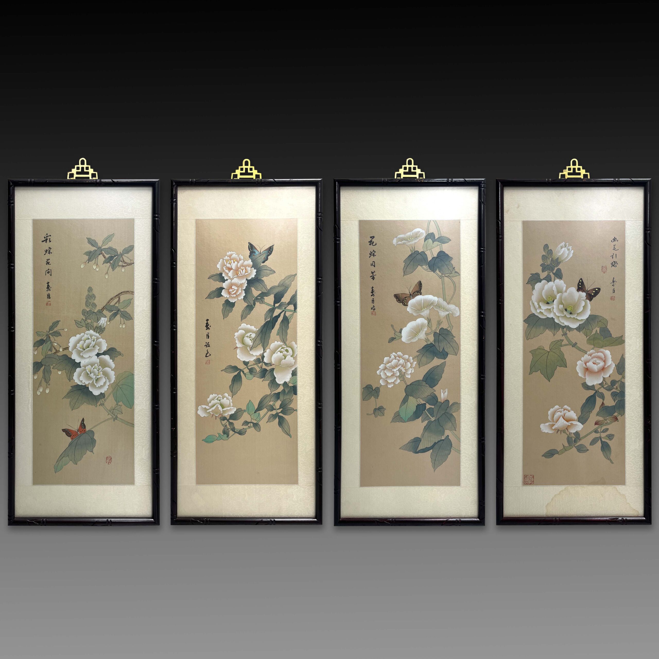 Painting of flowers and butterfly by  Zhangfang张坊（1874-1945）字寿臣，上海人。自小爱画，早年从许子振学画，继而又从任预学，后又拜吴昌硕为师。入海上题襟馆金石书画会和上海画研究会，长期以鬻画为生，所作花卉逼近吴昌硕，山水长烟雨法，墨晕淋漓，烟云生动  ...