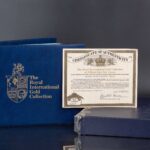 The Royal International Gold collection of official first-day covers, 45 pages; The Royal International Gold collection of official first-day covers, 45 pages; birds of the world stamp collection IAF 12 pages皇家國際金裝官方首日封面系列 45 页，世界鳥類郵票收藏 IAF 12 頁