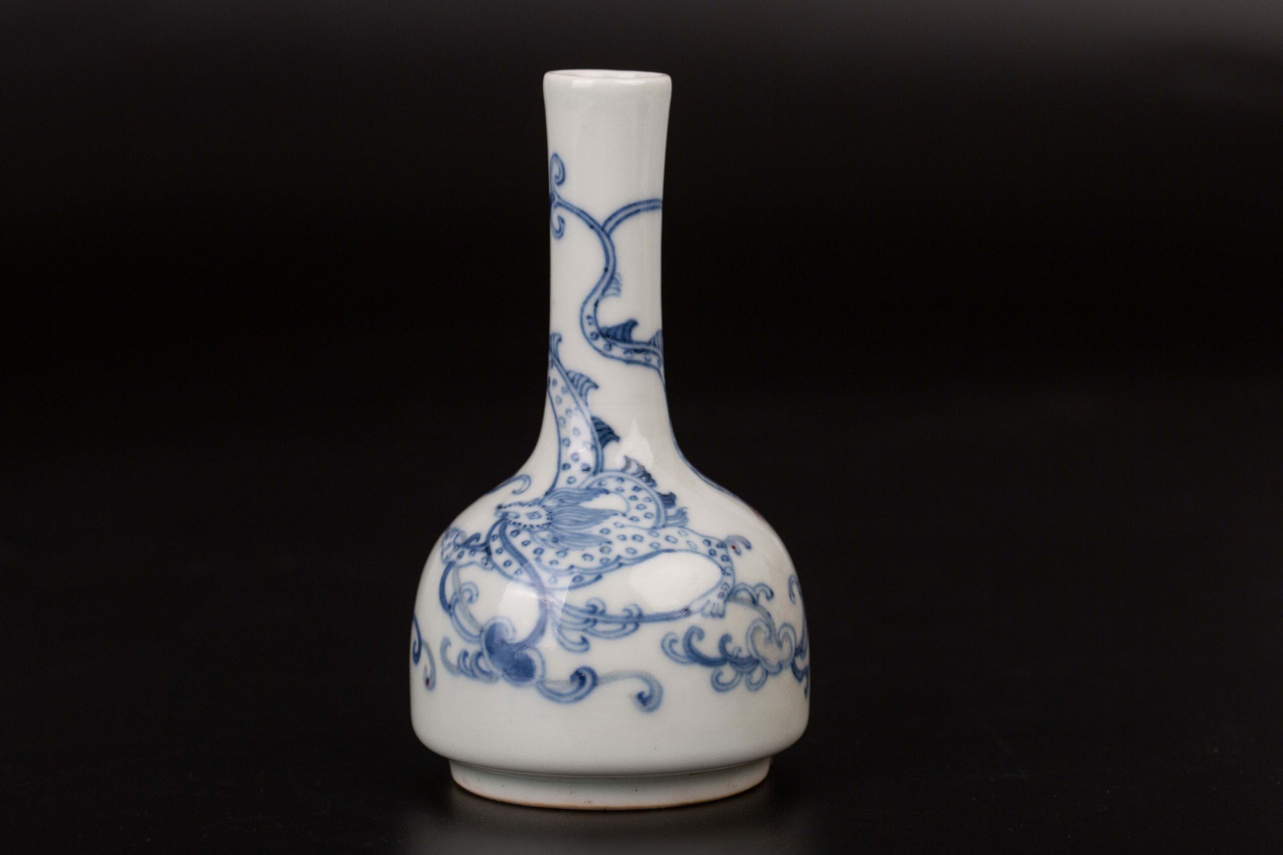 Blue And White Vase with Qing Dynasty Yongzheng Year Made Mark青花 